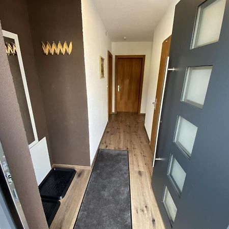 Ferienwohnung Willi シュルンス 部屋 写真